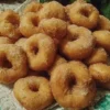 Ricetta morbidi doughnut di patate appena sfornati