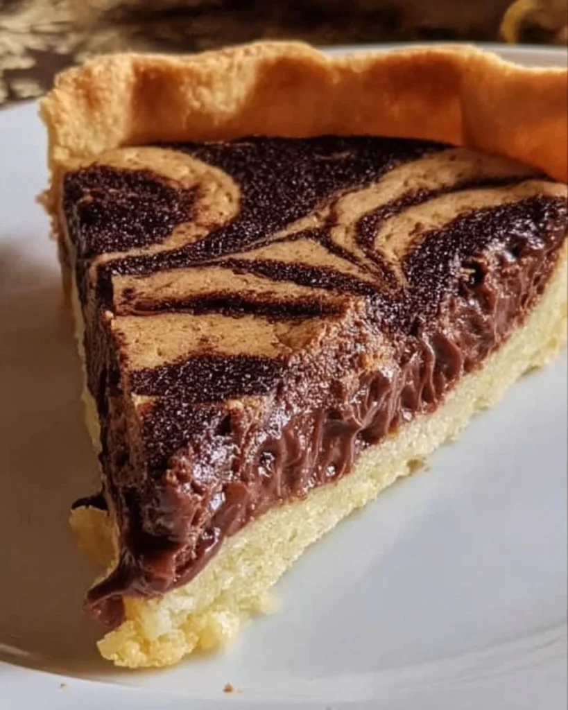 Crostata Girella al Cioccolato con ripieno di cioccolato delizioso