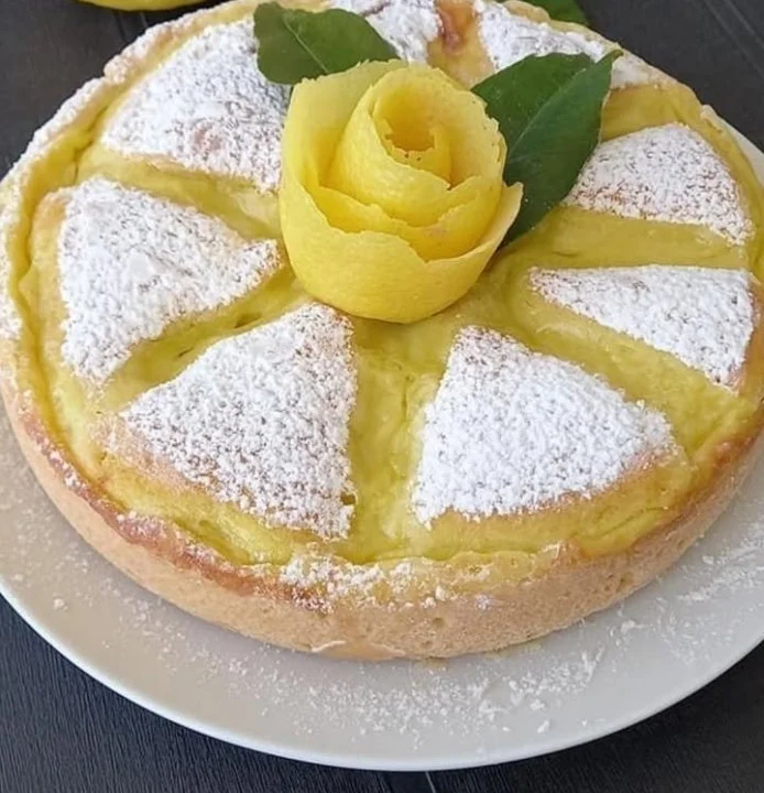 Torta al Limone con Frolla e Pasta Margherita, dolce fresco e invitante