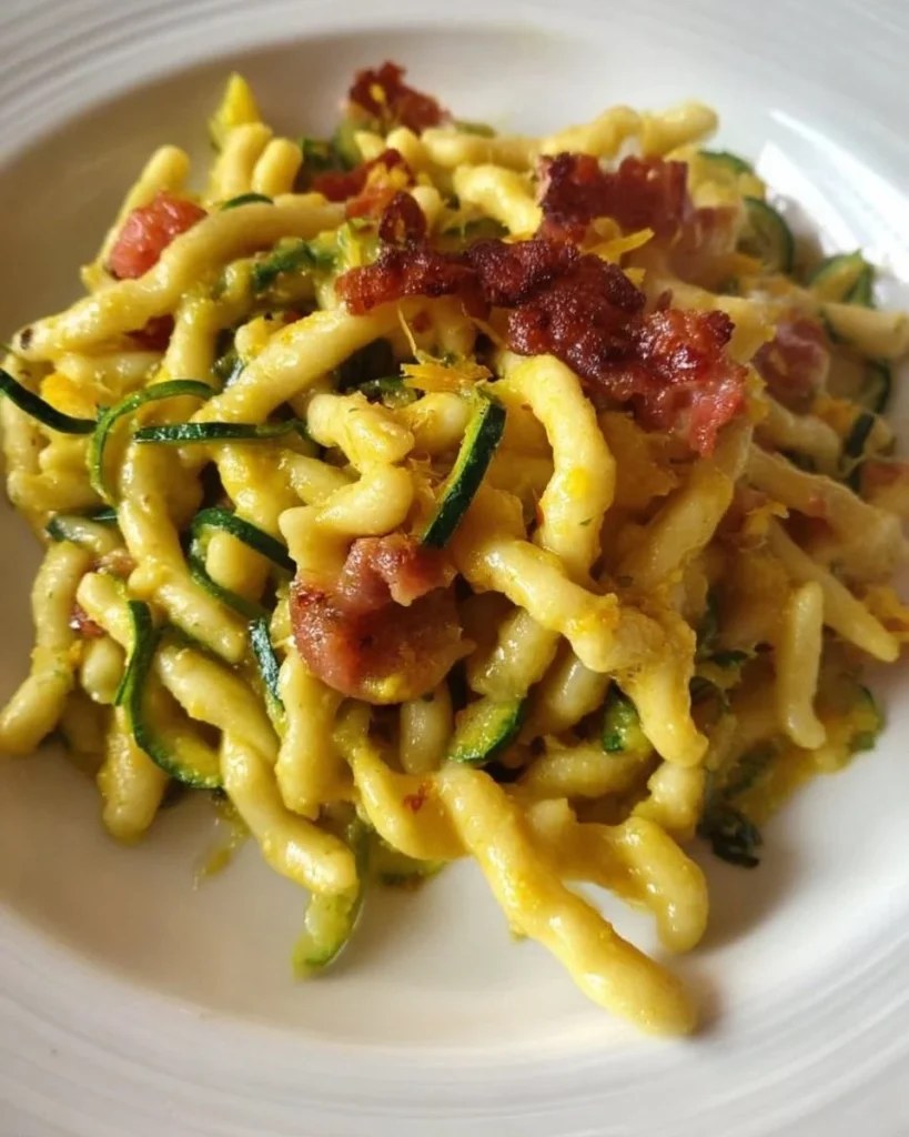 Trofie con zucchine, pancetta e zafferano - piatto saporito