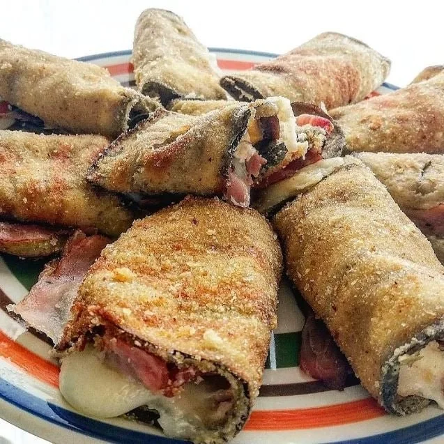 Involtini di Melanzane Impanate al Forno pronti da servire