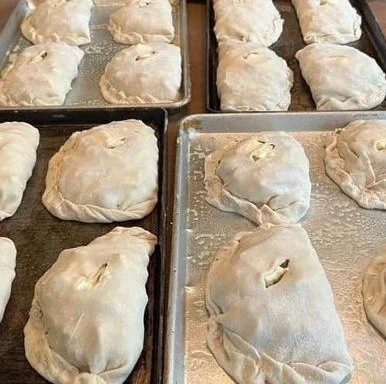 Panini del marito con ingredienti freschi e gustosi per un pasto delizioso