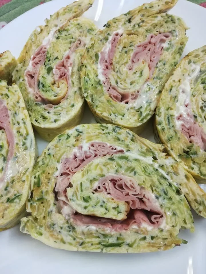 Rotolo di frittata alle zucchine